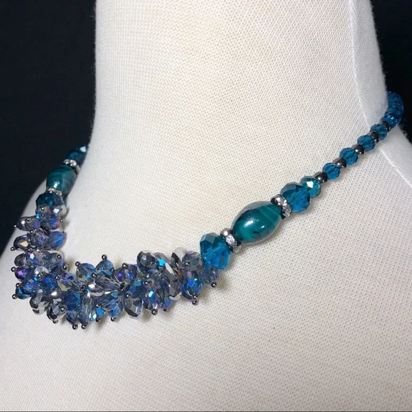 Blue Glass Bead Cluster Necklace Earrings Set - Picture 2 of 3